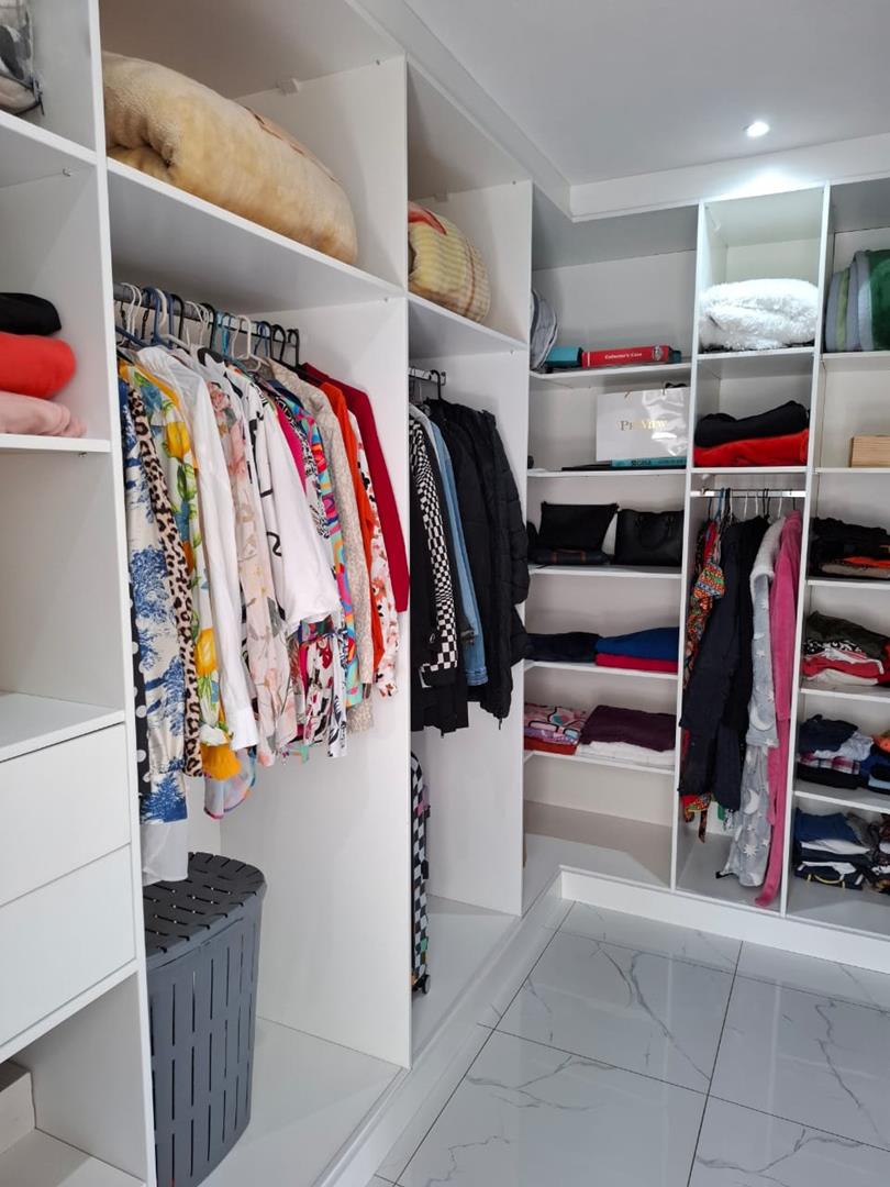 4 Bedroom Property for Sale in Leloko North West